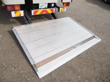 いすゞ フォワード ウイング車 中型 TKG-FRR90S2 年式 H25 [写真34]