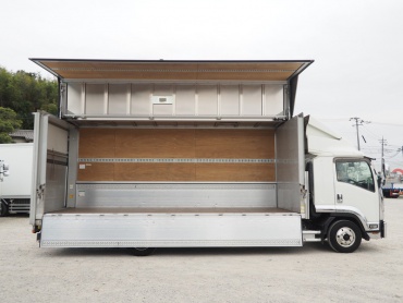 いすゞ フォワード ウイング車 中型 TKG-FRR90S2 年式 H26 [写真11]