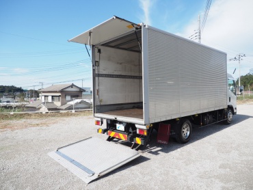 いすゞ エルフ バン車 小型 SKG-NPR85YN 年式 H23 [写真12]