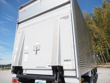 いすゞ エルフ バン車 小型 BKG-NMR85AN 年式 H23 [写真15]