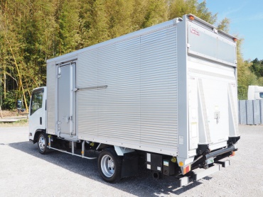 いすゞ エルフ バン車 小型 BKG-NMR85AN 年式 H23 [写真05]