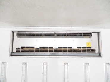 いすゞ フォワード 冷凍バン 中型 TKG-FRR90T2 年式 H25 [写真12]