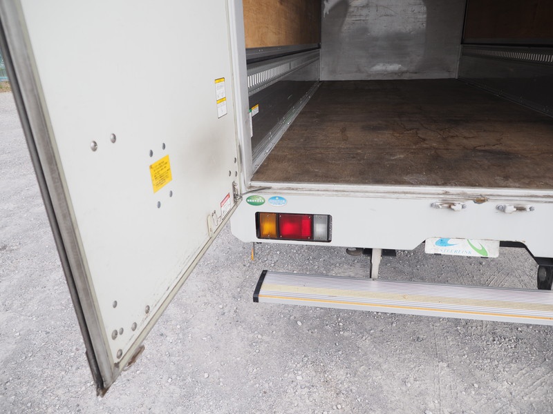 いすゞ エルフ ウイング車 小型 TKG-NPR85AN 年式 H24[写真21]