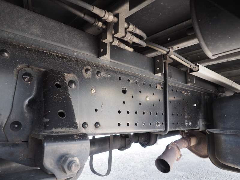 いすゞ エルフ ウイング車 小型 TKG-NPR85AN 年式 H24[写真29]