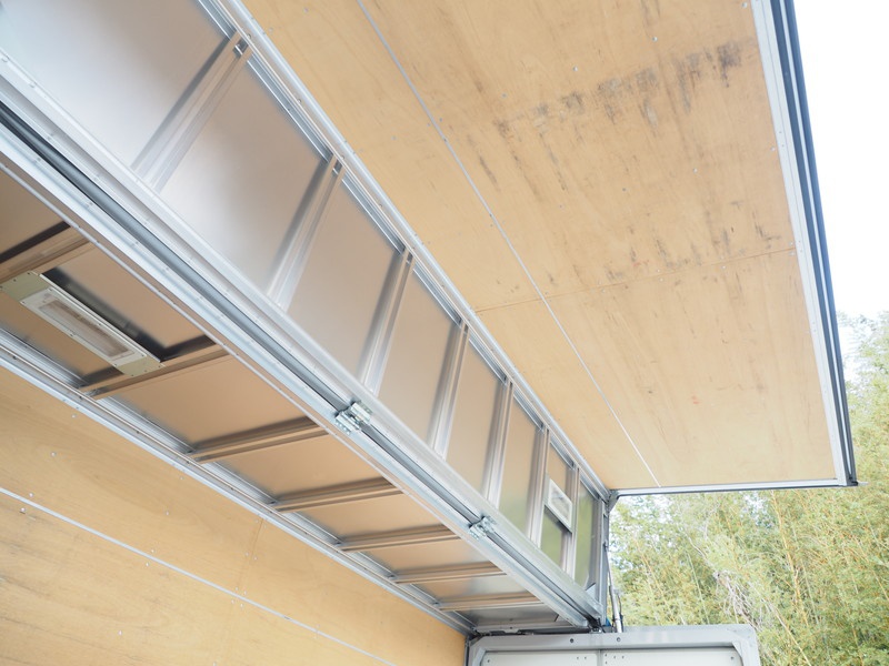 いすゞ エルフ ウイング車 小型 TKG-NPR85AN 年式 H24[写真16]