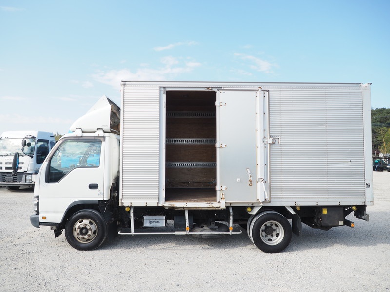 いすゞ エルフ バン車 小型 PA-NPR81N 年式 H18[写真08]