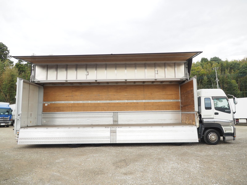 いすゞ ギガ ウイング車 大型 LKG-CYJ77A 年式 H23[写真07]