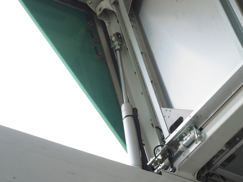 三菱ふそう スーパーグレート ウイング車 大型 QKG-FS55VZ 年式 H24[写真13]