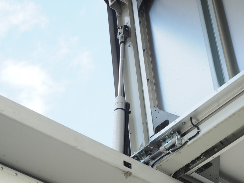 三菱ふそう スーパーグレート ウイング車 大型 QKG-FS55VZ 年式 H24[写真10]