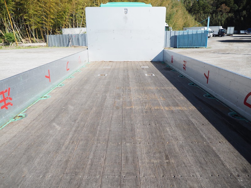 いすゞ フォワード 平ボディ 中型 TKG-FRR90S2 年式 H26[写真17]