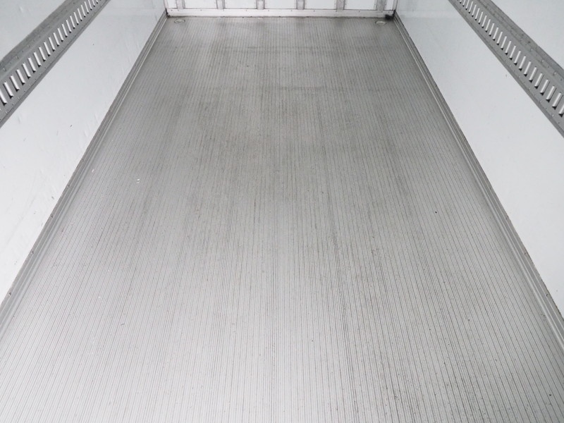 いすゞ エルフ 冷凍バン 小型 TPG-NPR85AN 年式 H27[写真11]