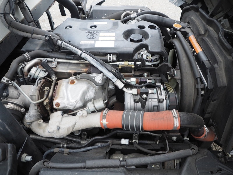 いすゞ エルフ 冷凍バン 小型 TPG-NPR85AN 年式 H27[写真28]