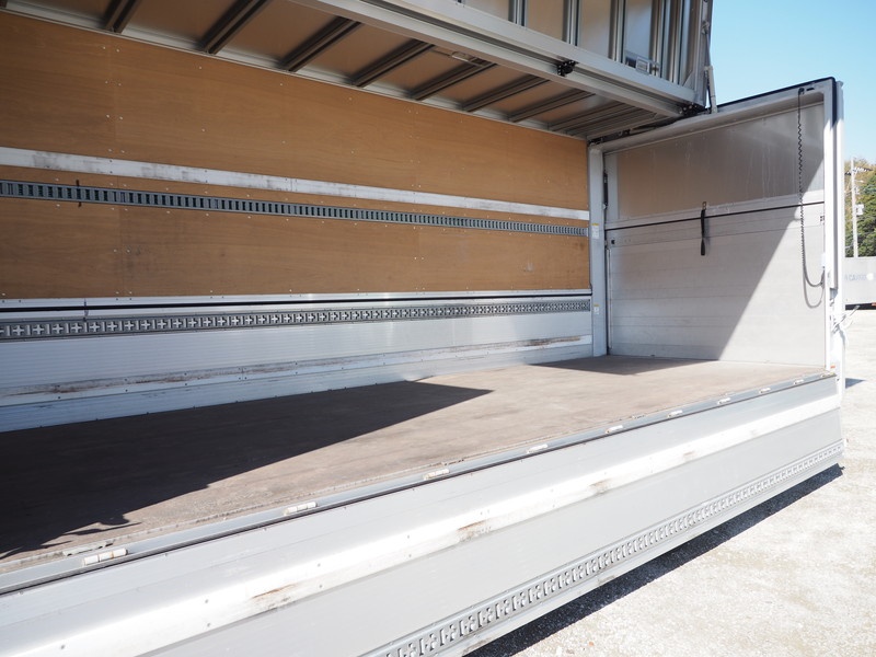 日野 レンジャー ウイング車 中型 TPG-FD7JLAG 年式 H28[写真16]