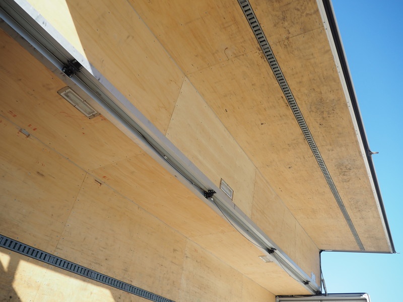 日野 プロフィア ウイング車 大型 QKG-FW1EXBG 年式 H24[写真17]