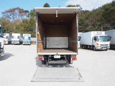 いすゞ エルフ バン車 小型 PA-NPR81N 年式 H18 [写真09]