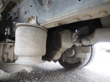 いすゞ ギガ ウイング車 大型 LKG-CYJ77A 年式 H23 [写真30]