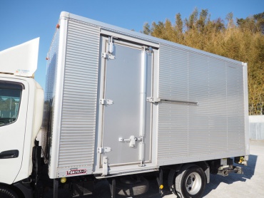 トヨタ ダイナ バン車 小型 TKG-XZU710 年式 H28 [写真08]