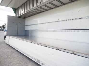 三菱ふそう スーパーグレート ウイング車 大型 QKG-FS55VZ 年式 H24 [写真15]