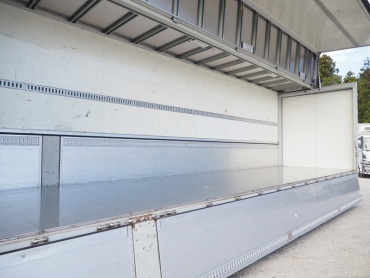 三菱ふそう スーパーグレート ウイング車 大型 QKG-FS55VZ 年式 H24 [写真16]