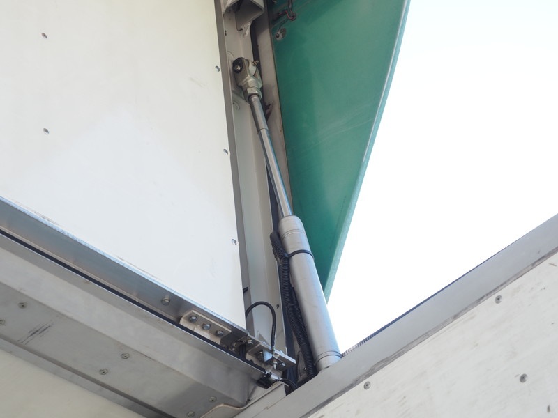 三菱ふそう スーパーグレート ウイング車 大型 BDG-FS54JZ 年式 H20[写真09]