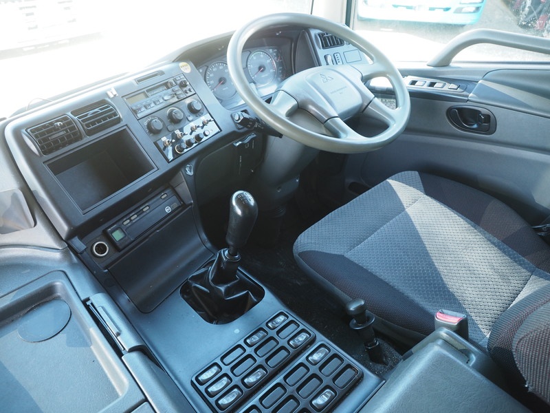 三菱ふそう スーパーグレート ウイング車 大型 BDG-FS54JZ 年式 H20[写真27]