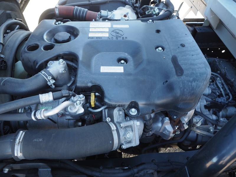 いすゞ エルフ ウイング車 小型 SKG-NPR85YN 年式 H25[写真35]