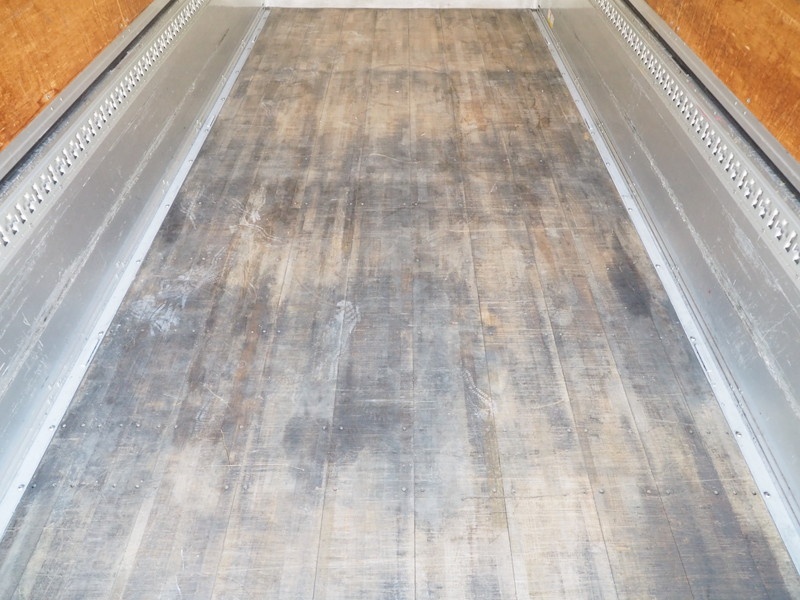 いすゞ エルフ ウイング車 小型 SKG-NPR85YN 年式 H25[写真21]