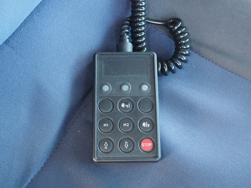 三菱ふそう ファイター ウイング車 中型 SKG-FK64F 年式 H23[写真33]