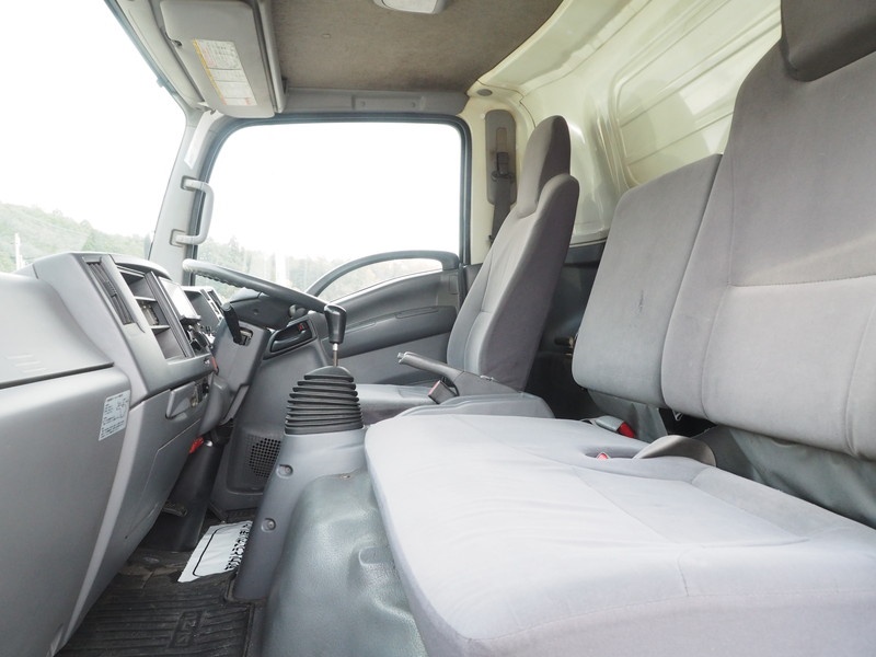 いすゞ エルフ ウイング車 小型 BKG-NPR85AN 年式 H22[写真28]