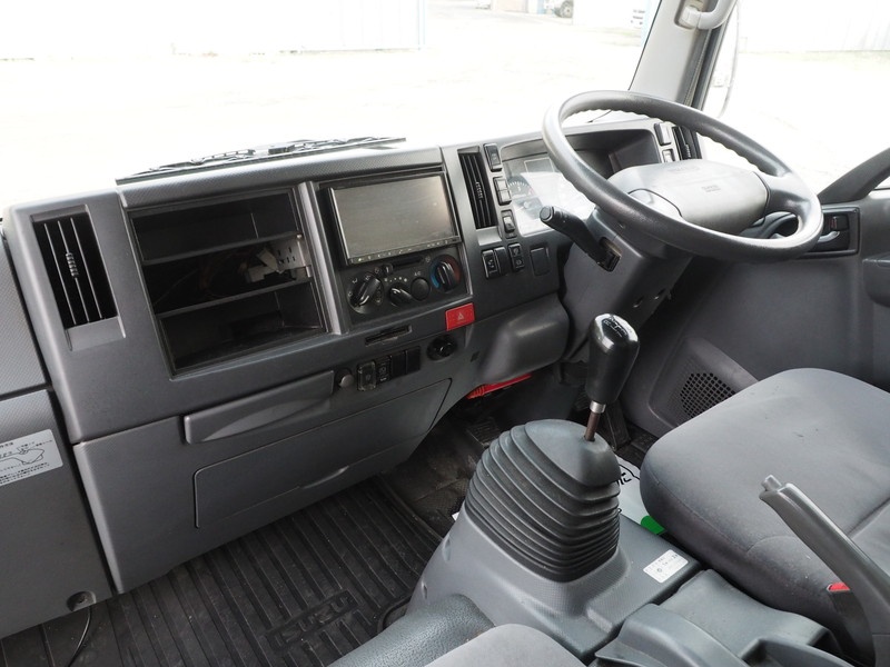 いすゞ エルフ ウイング車 小型 BKG-NPR85AN 年式 H22[写真27]