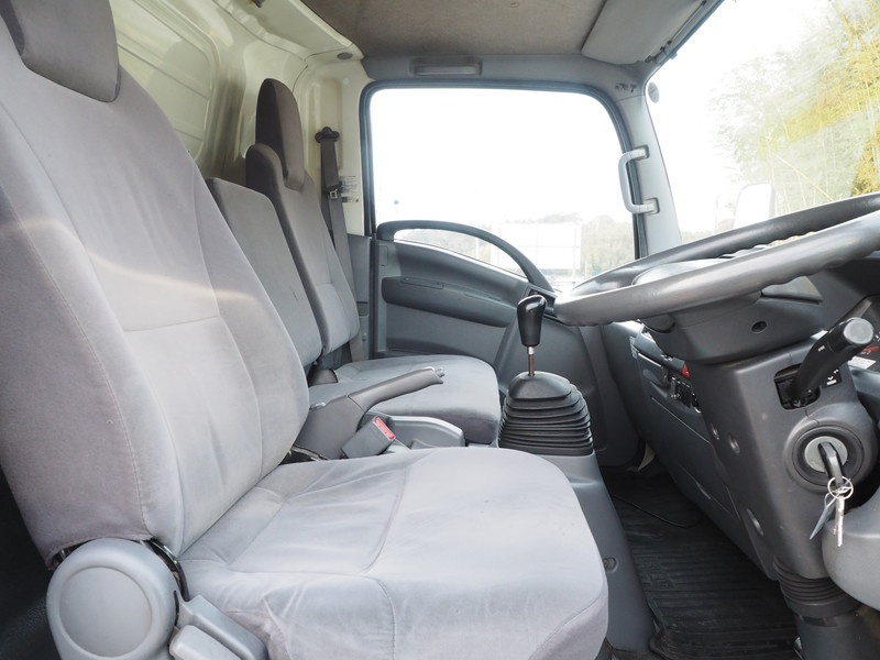 いすゞ エルフ ウイング車 小型 BKG-NPR85AN 年式 H22[写真25]