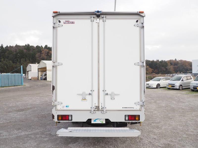 いすゞ エルフ ウイング車 小型 BKG-NPR85AN 年式 H22[写真05]