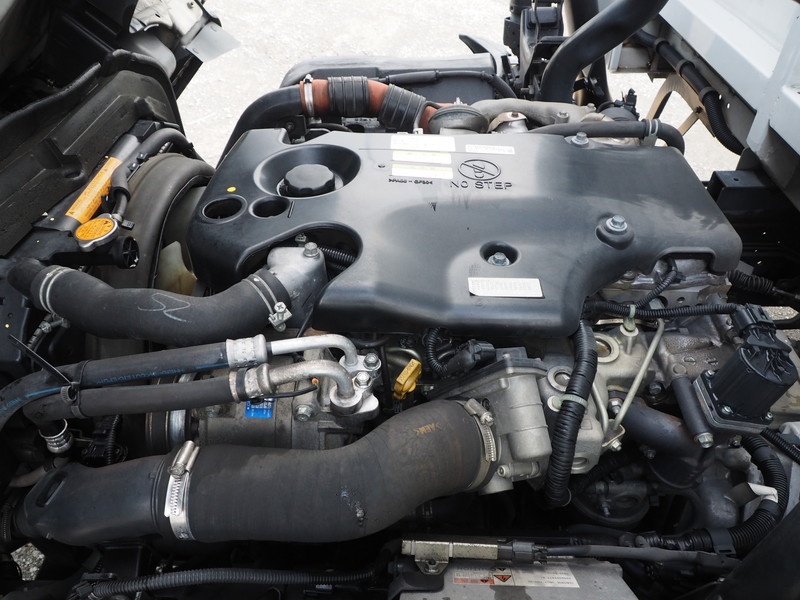 いすゞ エルフ ウイング車 小型 BKG-NPR85AN 年式 H22[写真35]