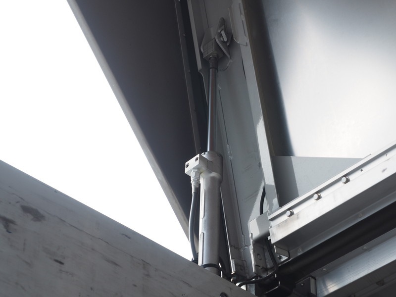 いすゞ エルフ ウイング車 小型 BKG-NPR85AN 年式 H22[写真13]