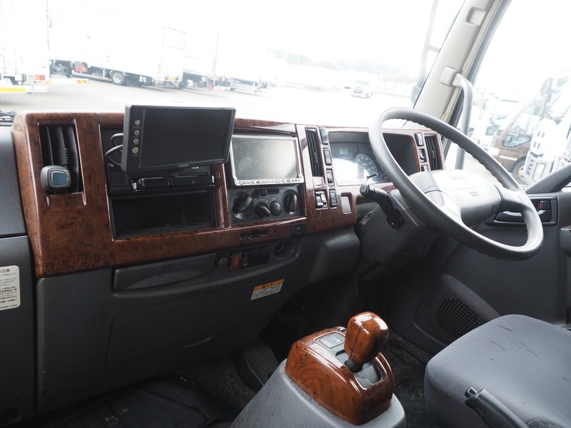 いすゞ フォワード ウイング車 中型 PKG-FRR90T2 年式 H20[写真26]