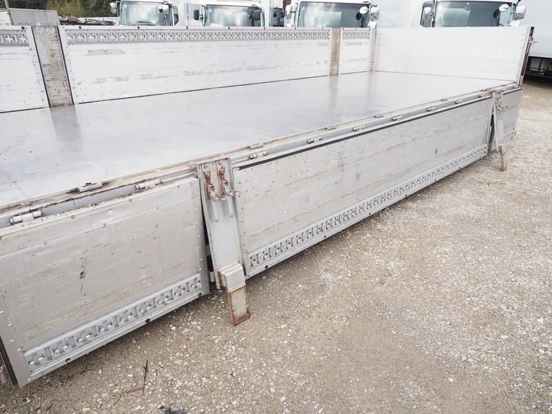 いすゞ フォワード 平ボディ 中型 PKG-FRR90T2 年式 H20[写真12]