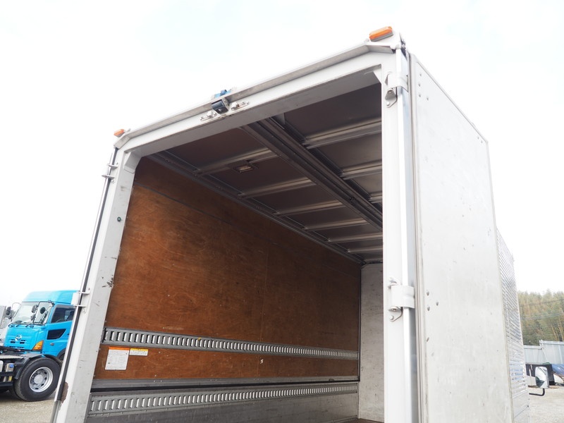 いすゞ エルフ ウイング車 小型 BKG-NPR85AN 年式 H22[写真22]