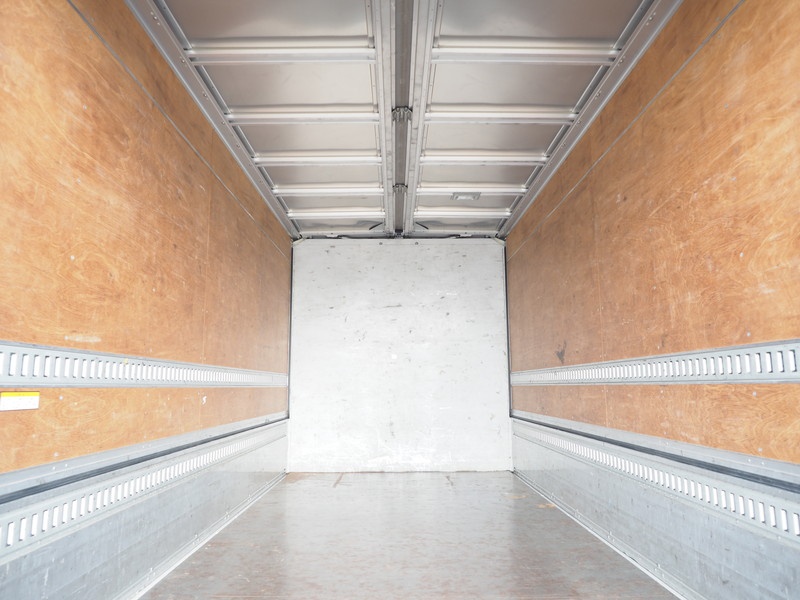 いすゞ エルフ ウイング車 小型 BKG-NPR85AN 年式 H22[写真20]