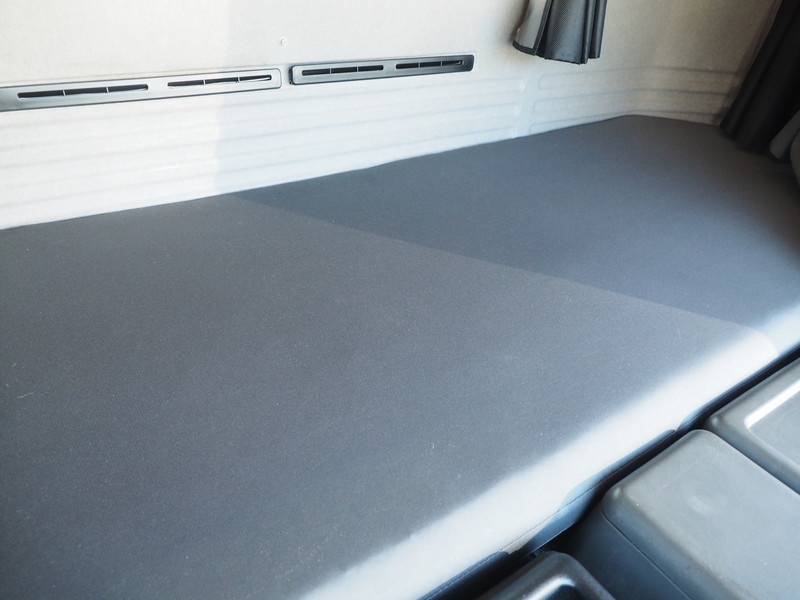 いすゞ ギガ ウイング車 大型 QKG-CYJ77A 年式 H25[写真33]