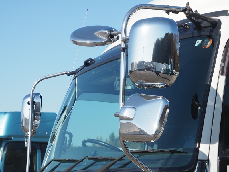 いすゞ ギガ ウイング車 大型 QKG-CYJ77A 年式 H25[写真26]