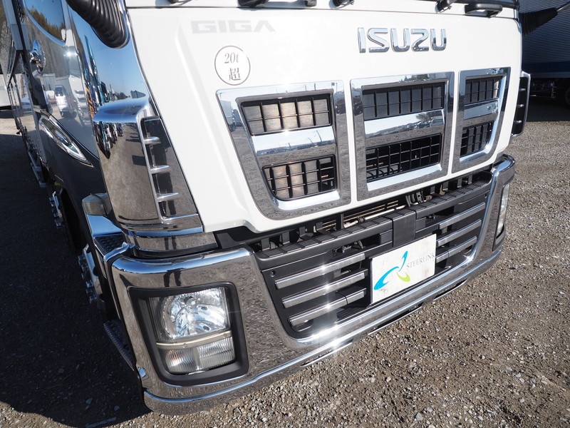 いすゞ ギガ ウイング車 大型 QKG-CYJ77A 年式 H25[写真25]