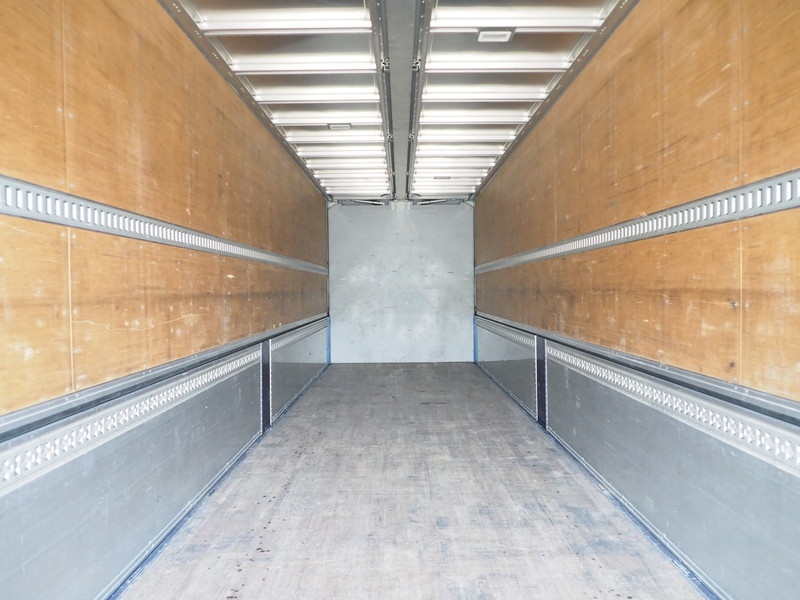 いすゞ ギガ ウイング車 大型 QKG-CYJ77A 年式 H27[写真20]