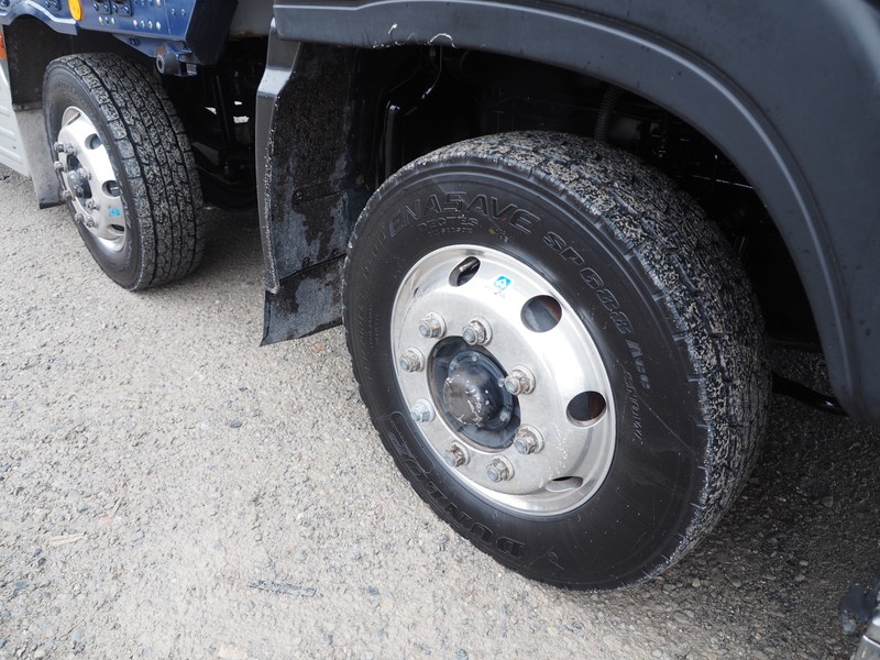 いすゞ ギガ ウイング車 大型 QKG-CYJ77A 年式 H27[写真39]