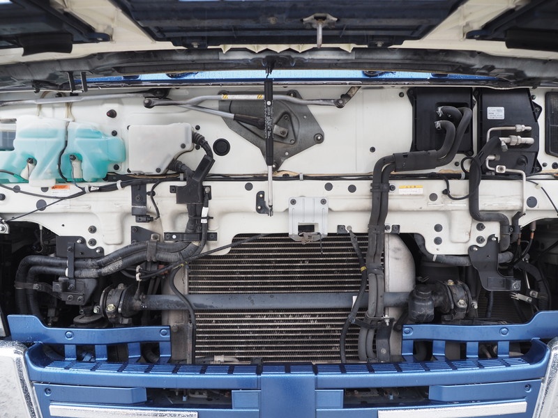 いすゞ ギガ ウイング車 大型 QKG-CYJ77A 年式 H27[写真41]