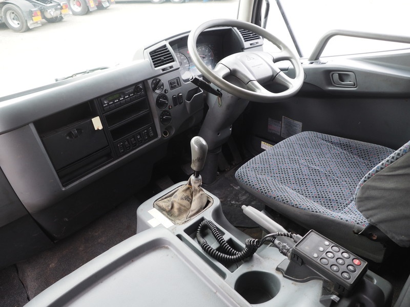 三菱ふそう ファイター ウイング車 中型 PDG-FK64F 年式 H21[写真28]