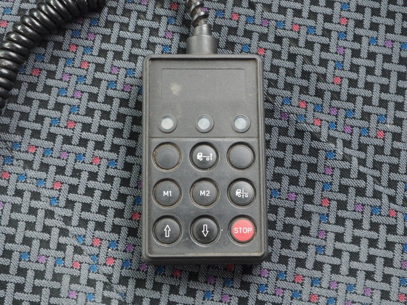 三菱ふそう ファイター ウイング車 中型 PDG-FK64F 年式 H21[写真31]