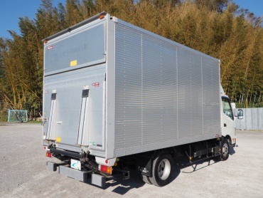 トヨタ ダイナ バン車 小型 TKG-XZU710 年式 H28 [写真05]