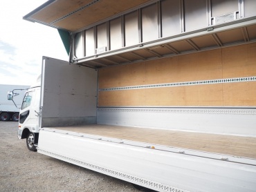 三菱ふそう ファイター ウイング車 中型 SKG-FK64F 年式 H23 [写真15]