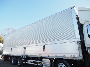 いすゞ ギガ ウイング車 大型 QKG-CYJ77A 年式 H25 [写真07]