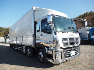 いすゞ ギガ ウイング車 大型 QKG-CYJ77A 年式 H25 [写真03]